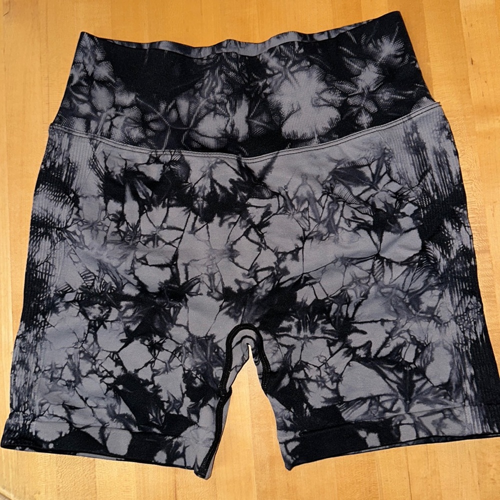 Workout shorts